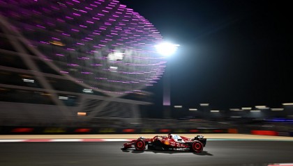 开云APP-迈凯伦完胜威廉姆斯，维斯塔潘刷新纪录